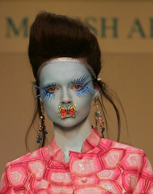 Défilé Manish Arora printemps/été 2007