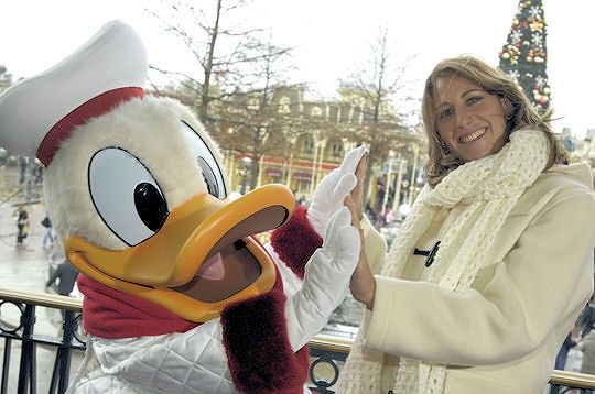 Un grand canard comme cadeau de Noël